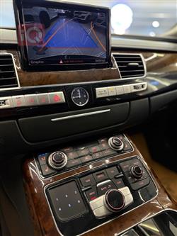 اودي A8